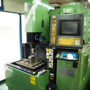 NC放電加工機